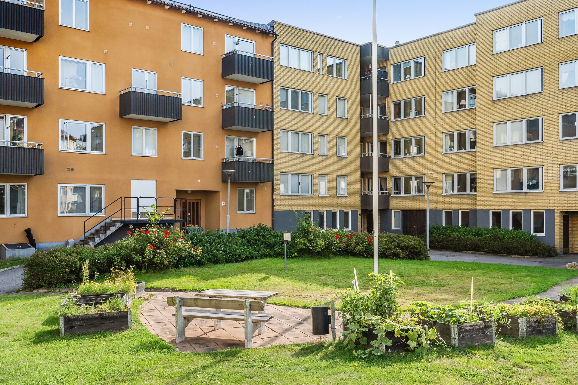 Skolgatan 9, bild 1 av 9
